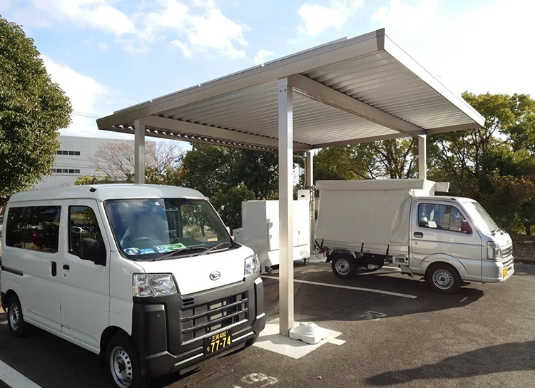 太陽光発電&蓄電による独立型EVシェアシステム「E-STATION」