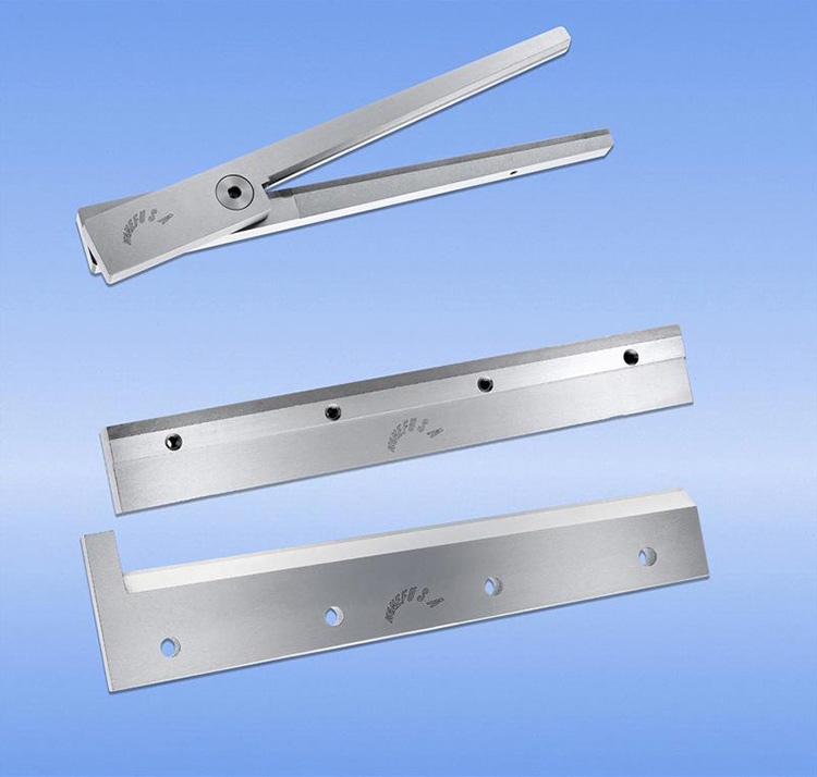 電極部材切断刃