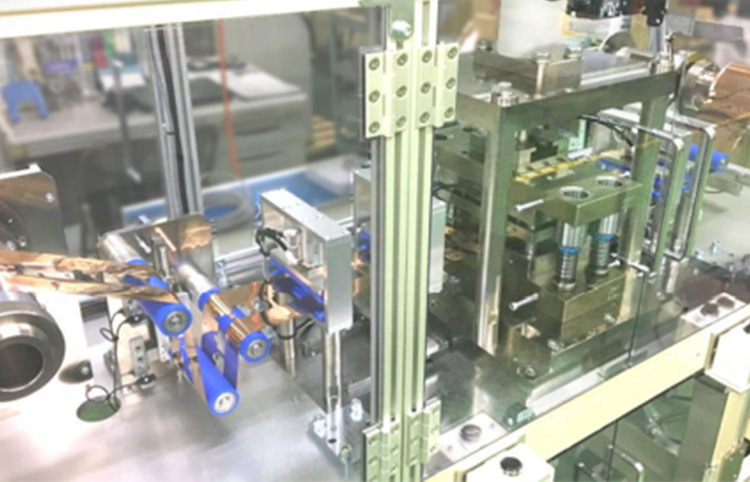 LiB用 電極箔打抜き金型(リチウムイオン電池)